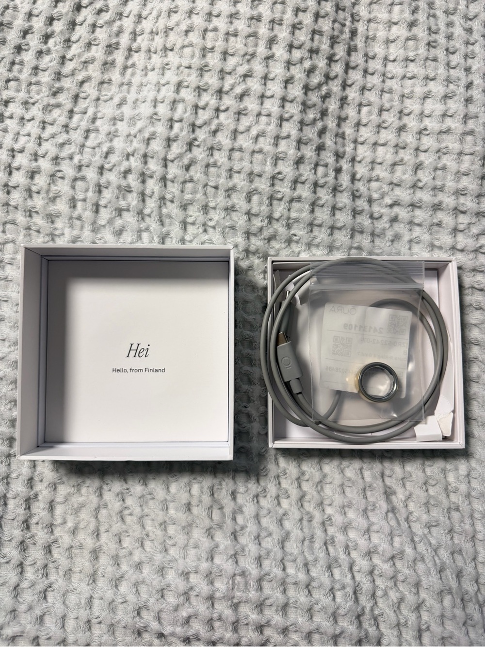 Gold Oura Ring 4 Size 7